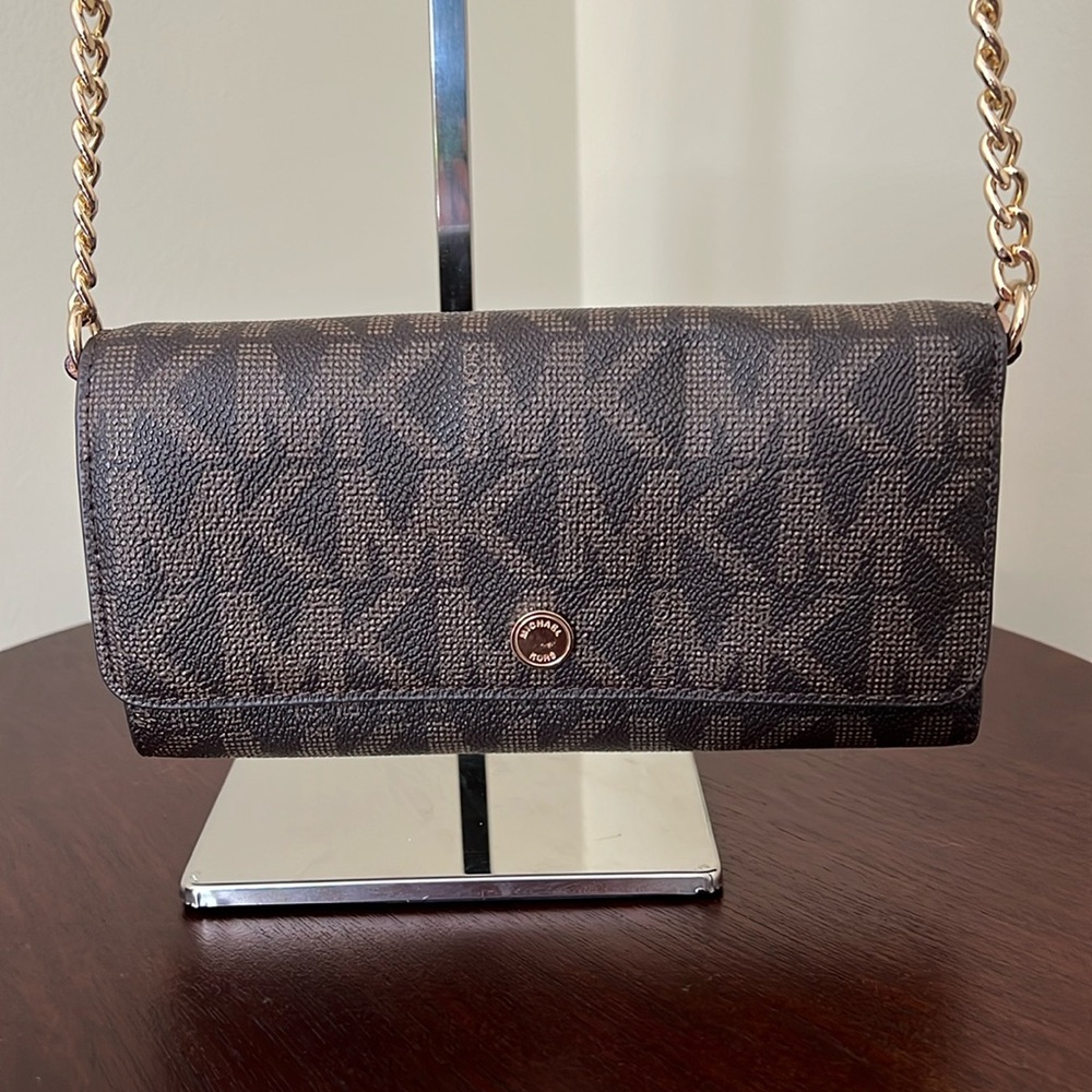 Michael Kors NWOT coated canvas crossbody clutch wallet